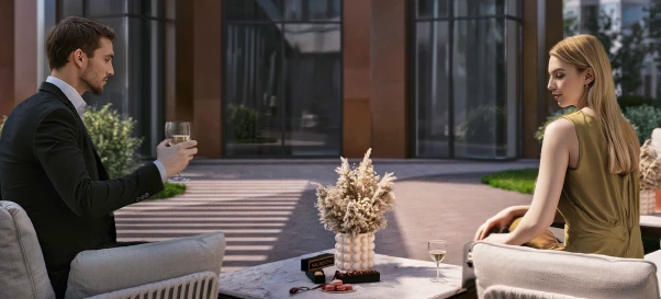 На первых этажах комплекса расположатся кафе, магазины, фитнес-клуб и образовательные центры