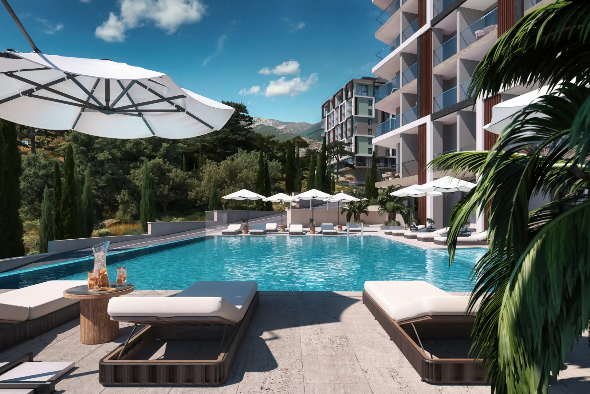 2 бассейна и зона отдыха с видом на море