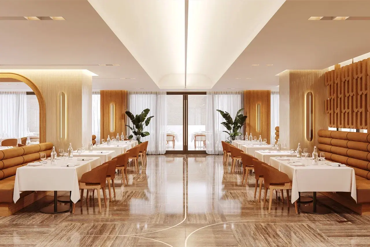 Рестораны Novikov (Новиков) и Red Fox (Ред Фокс) с летними террасами