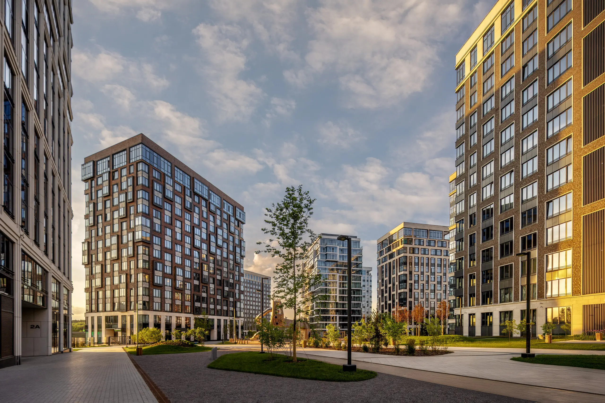 Фасады из премиальных материалов